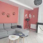Apartment Chaleureux Avec Terrasse