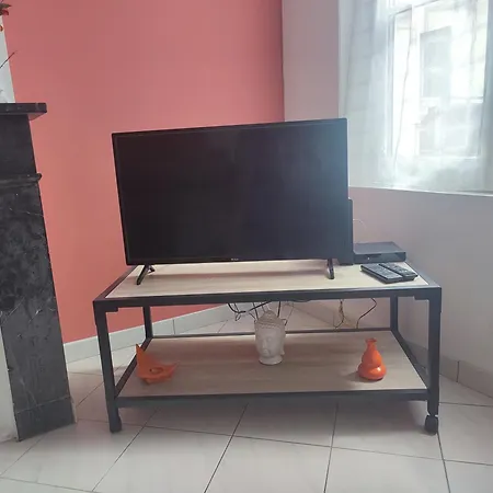 Διαμέρισμα Chaleureux Avec Terrasse *