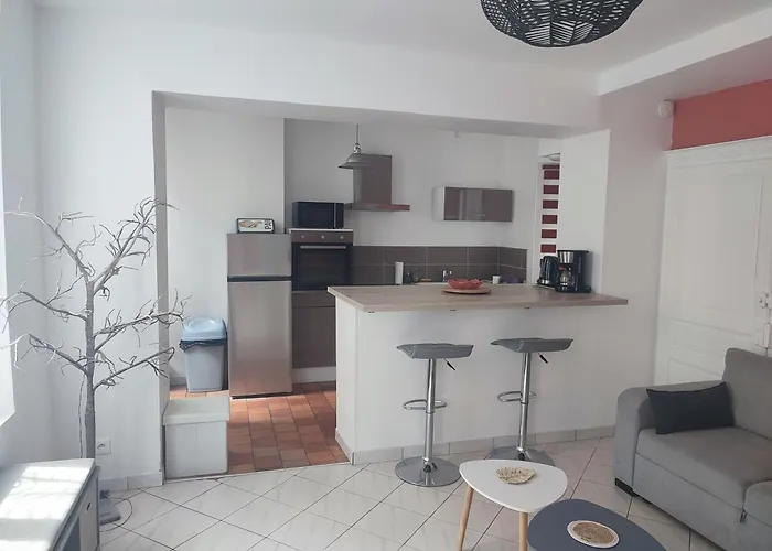 Chaleureux Avec Terrasse Apartment